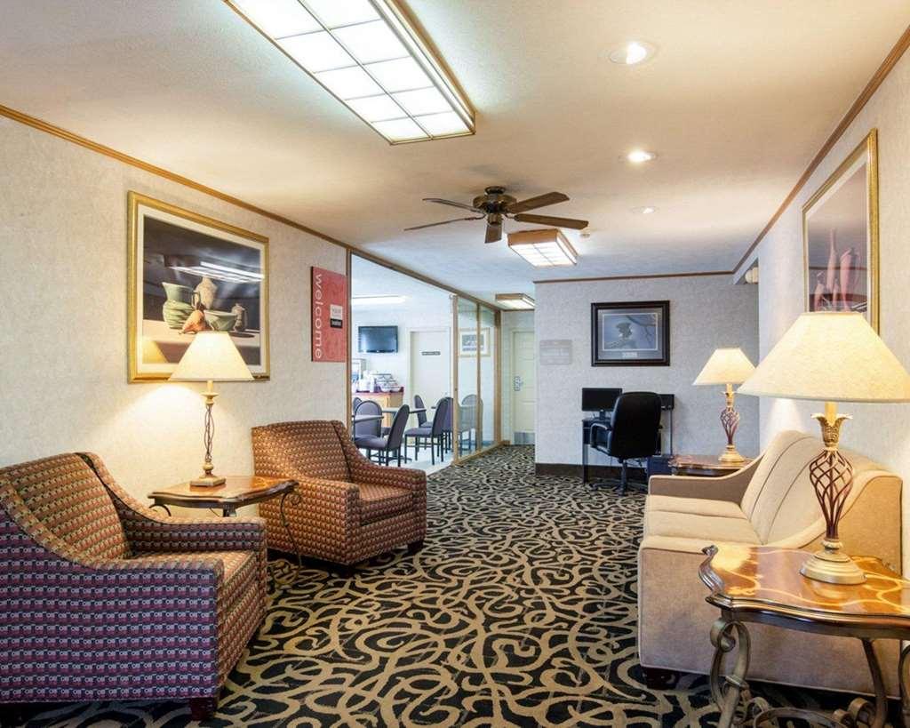 Quality Inn University Area Farmville Dalaman gambar
