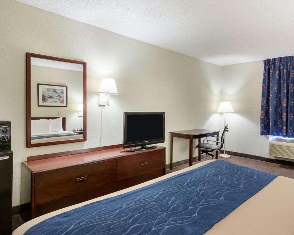 Quality Inn University Area Farmville Bilik gambar